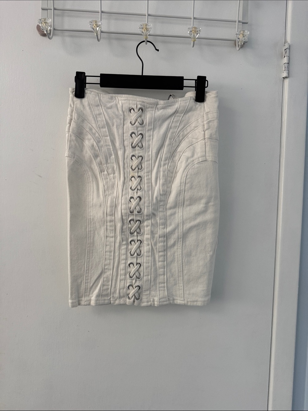 Guess White Lace-Up Front Pencil Skirt